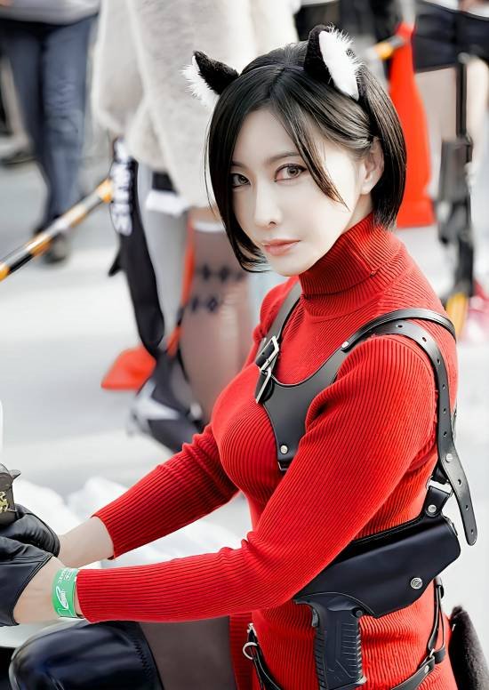 猫耳艾达王COS，好身材美女版王阿姨，你心动了吗？